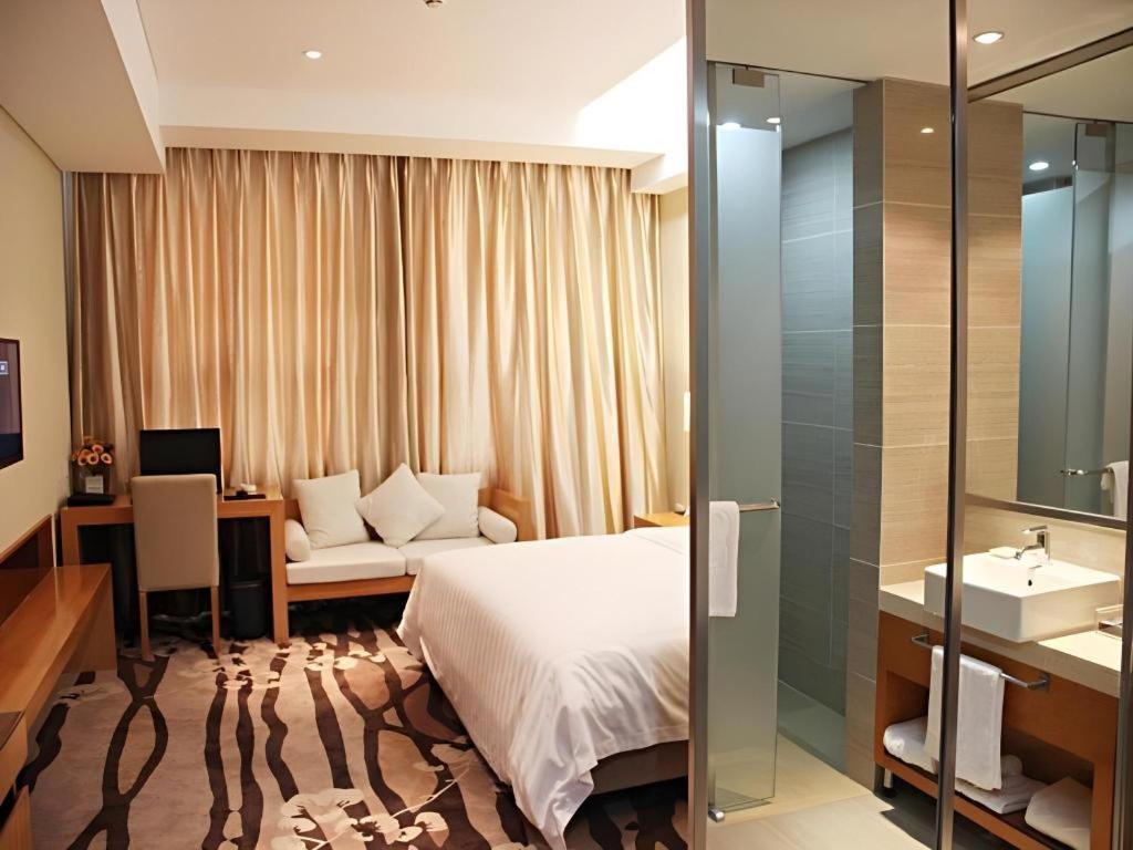 Metropolo Hotel Wuchuang Jiangtan Jiyuqiao Metro Station Wuhan Esterno foto